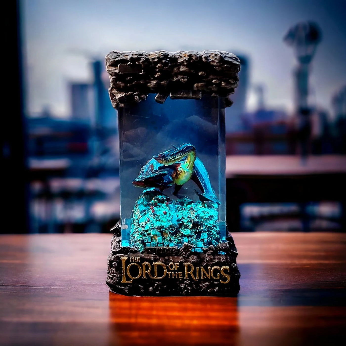 LO.TR Smaug Dragon Diorama Epoxy Resin Lamp