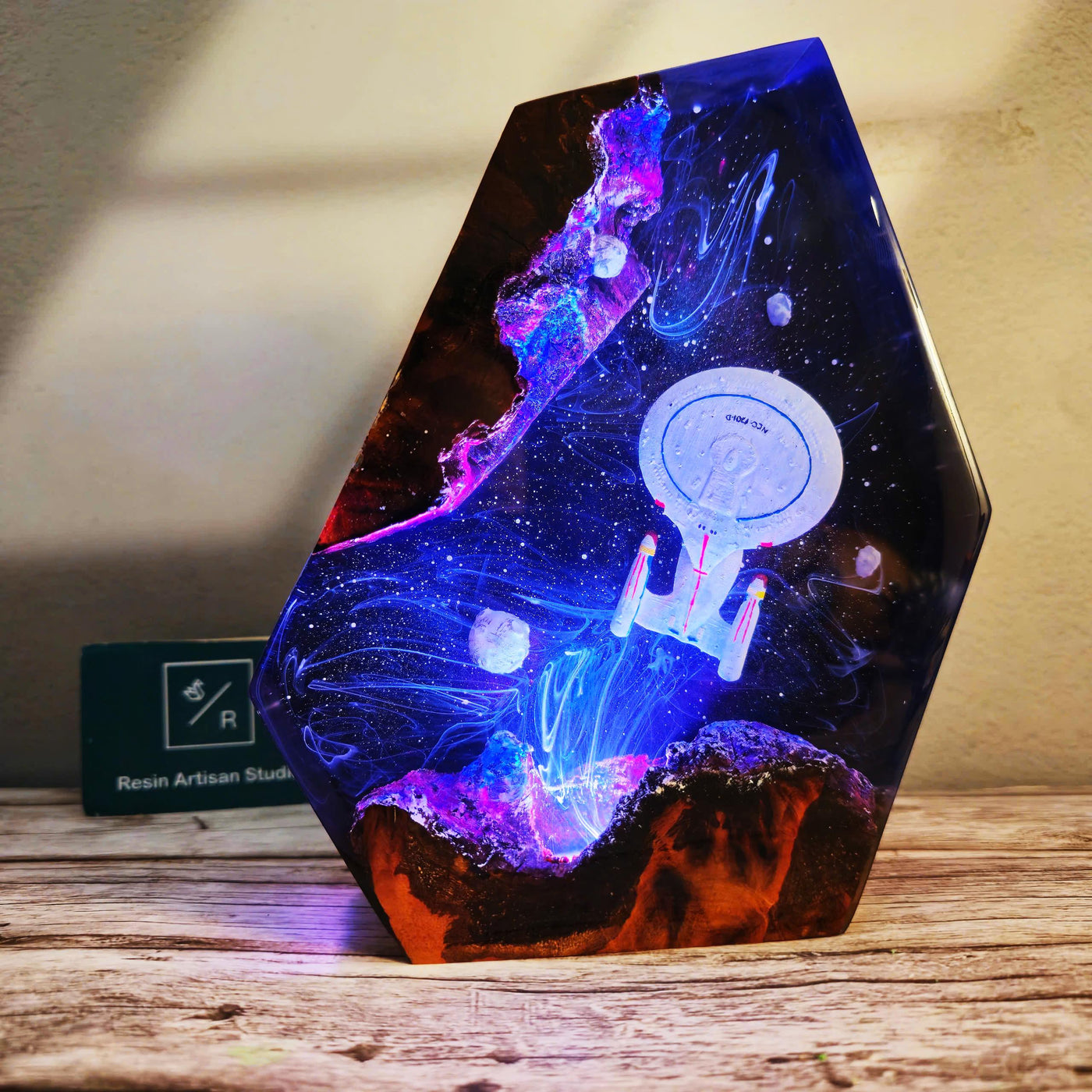 Star Trek NCC 1701 D Resin Lamp