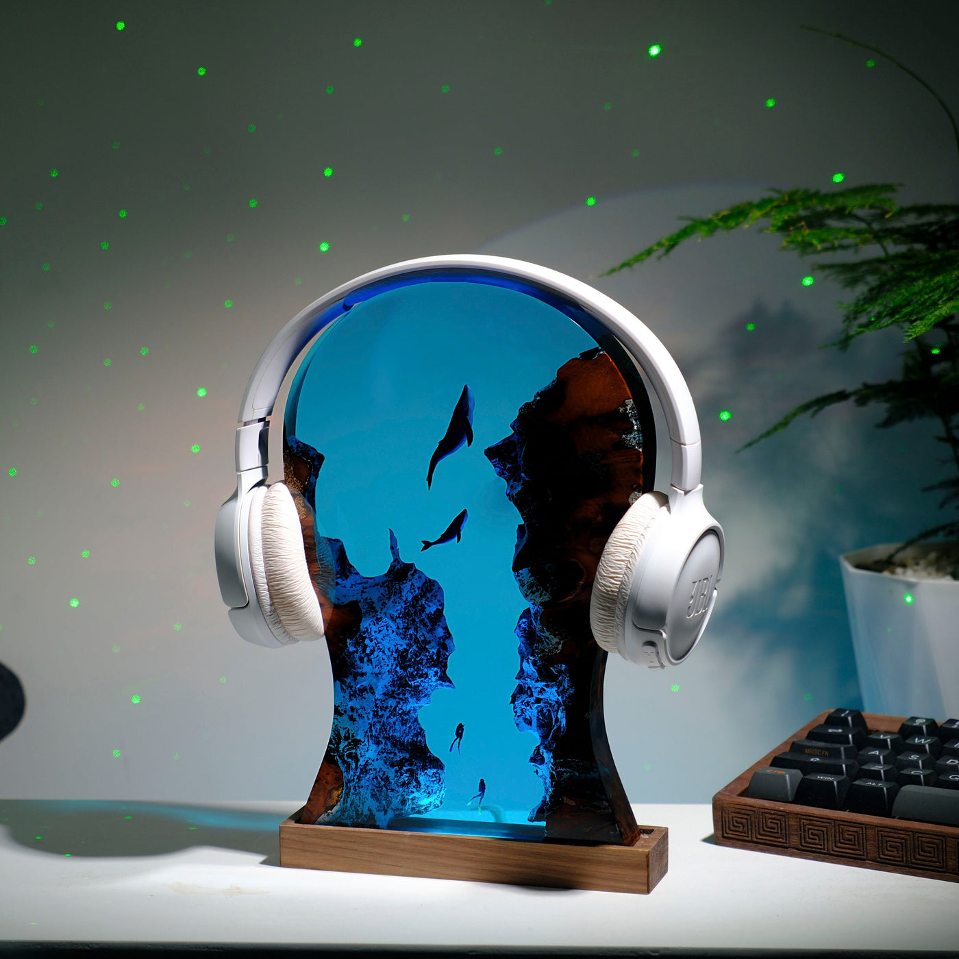 Headphone Scuba Diver Resin Lamp