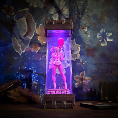 I.T girl resin lamp