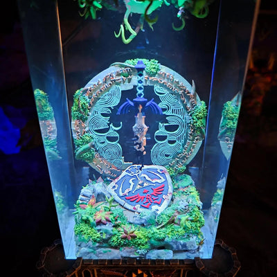 Ze.lda Hylian Shield and Master Sword Resin Lamp