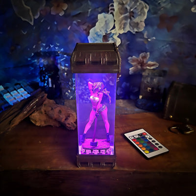 Jas.0n girl resin lamp