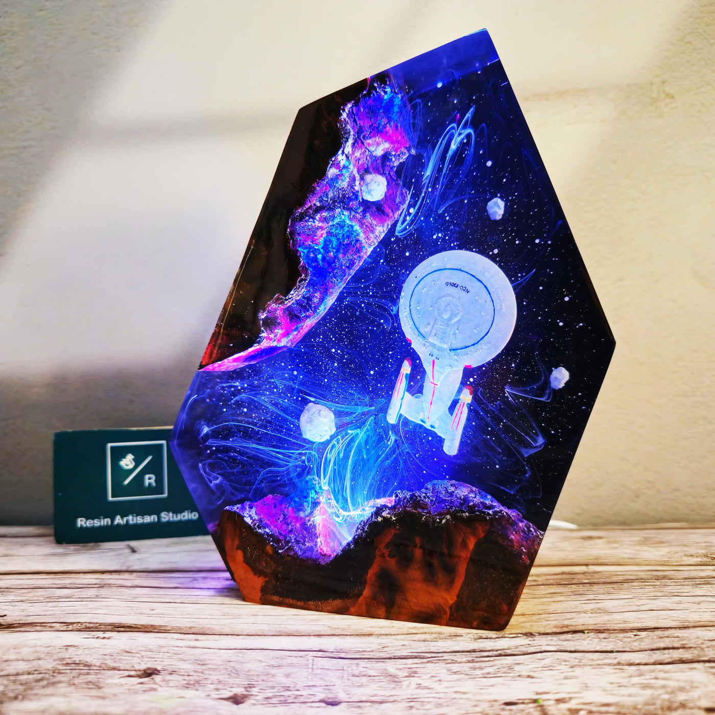 Star Trek NCC 1701 D Resin Lamp