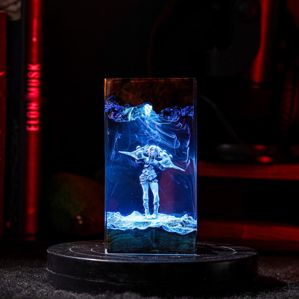 Briar League of Legends Lamp
