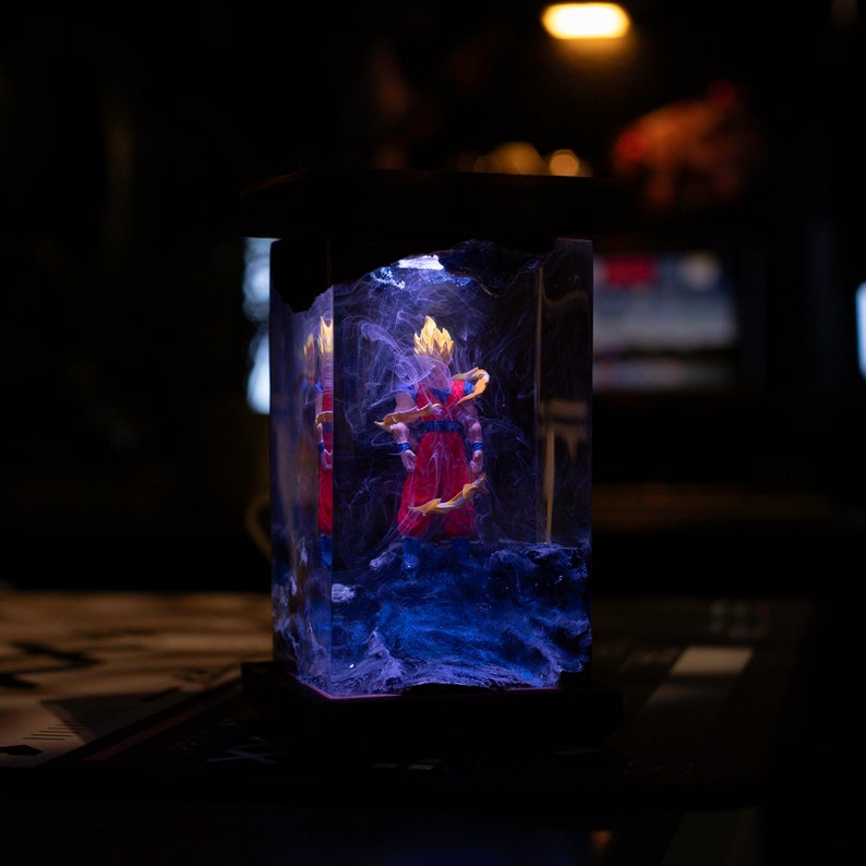 S.ongoku Supper Resin Lamp