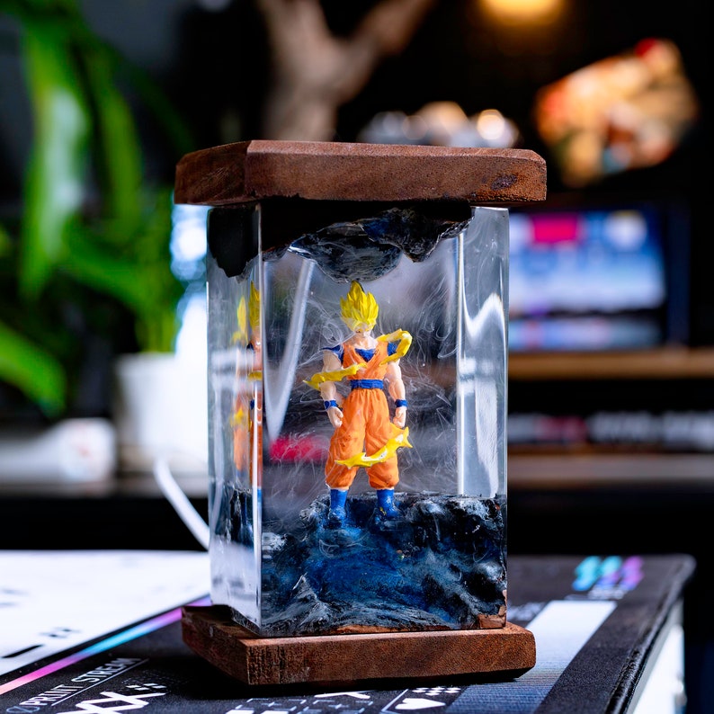 S.ongoku Supper Resin Lamp