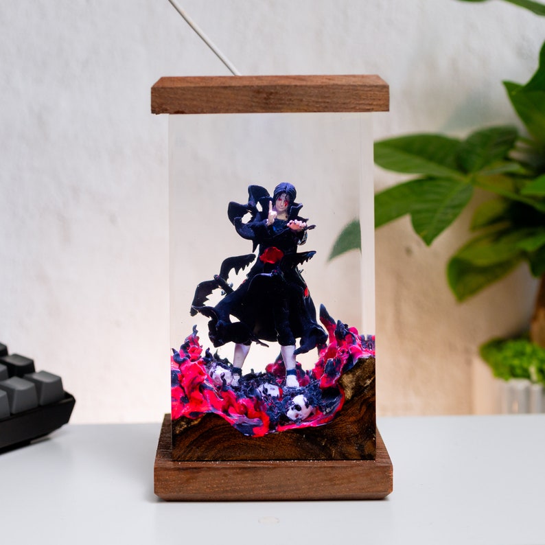 Ita.chi Resin Lamp