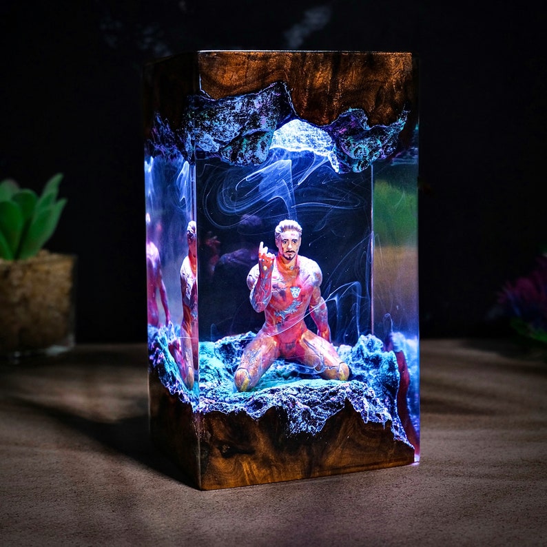 I.ron Man EndGame Resin Lamp