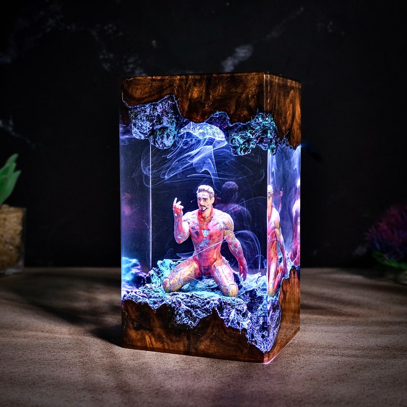 I.ron Man EndGame Resin Lamp