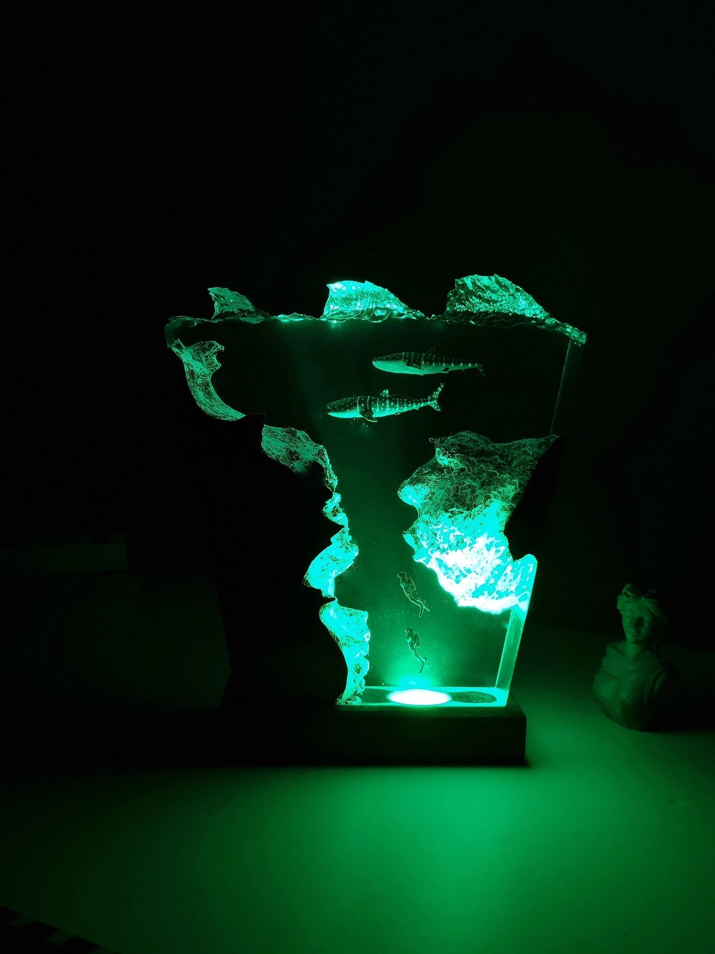 Great Whale Shark Resin Lamp(OR)