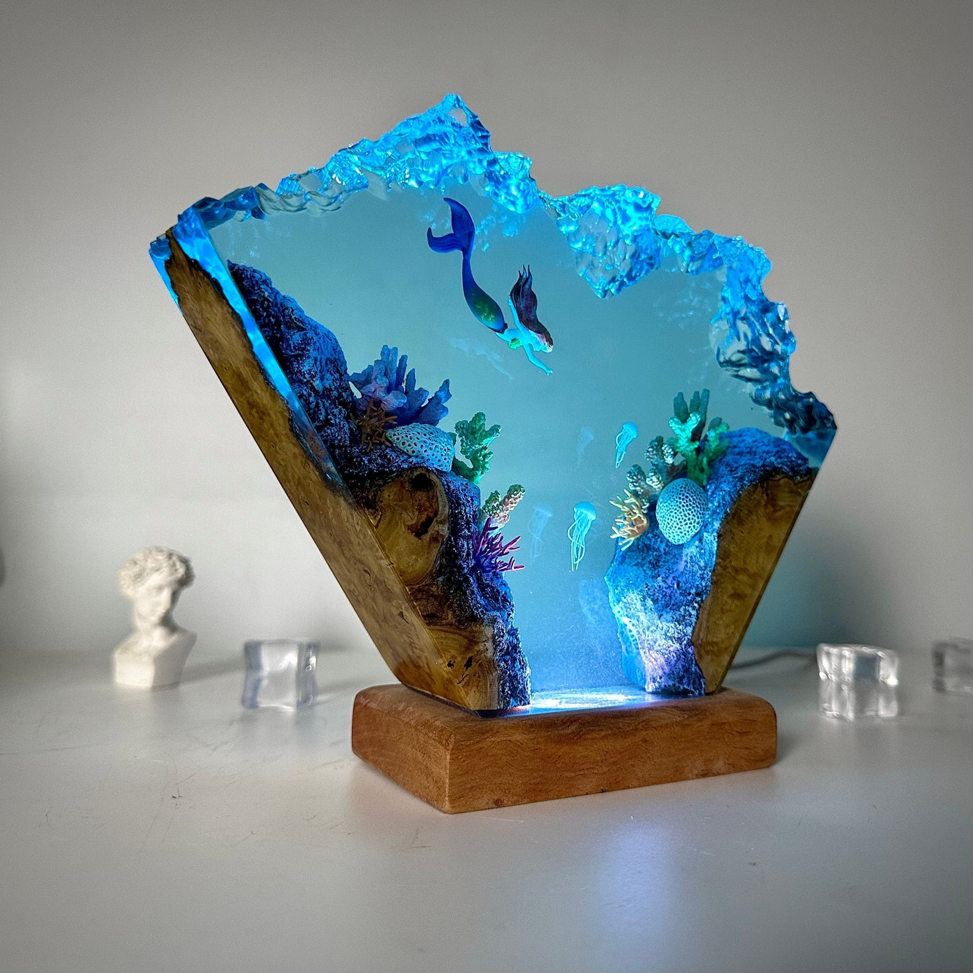 Mermaid Epoxy Resin Wood Lamp(OR)