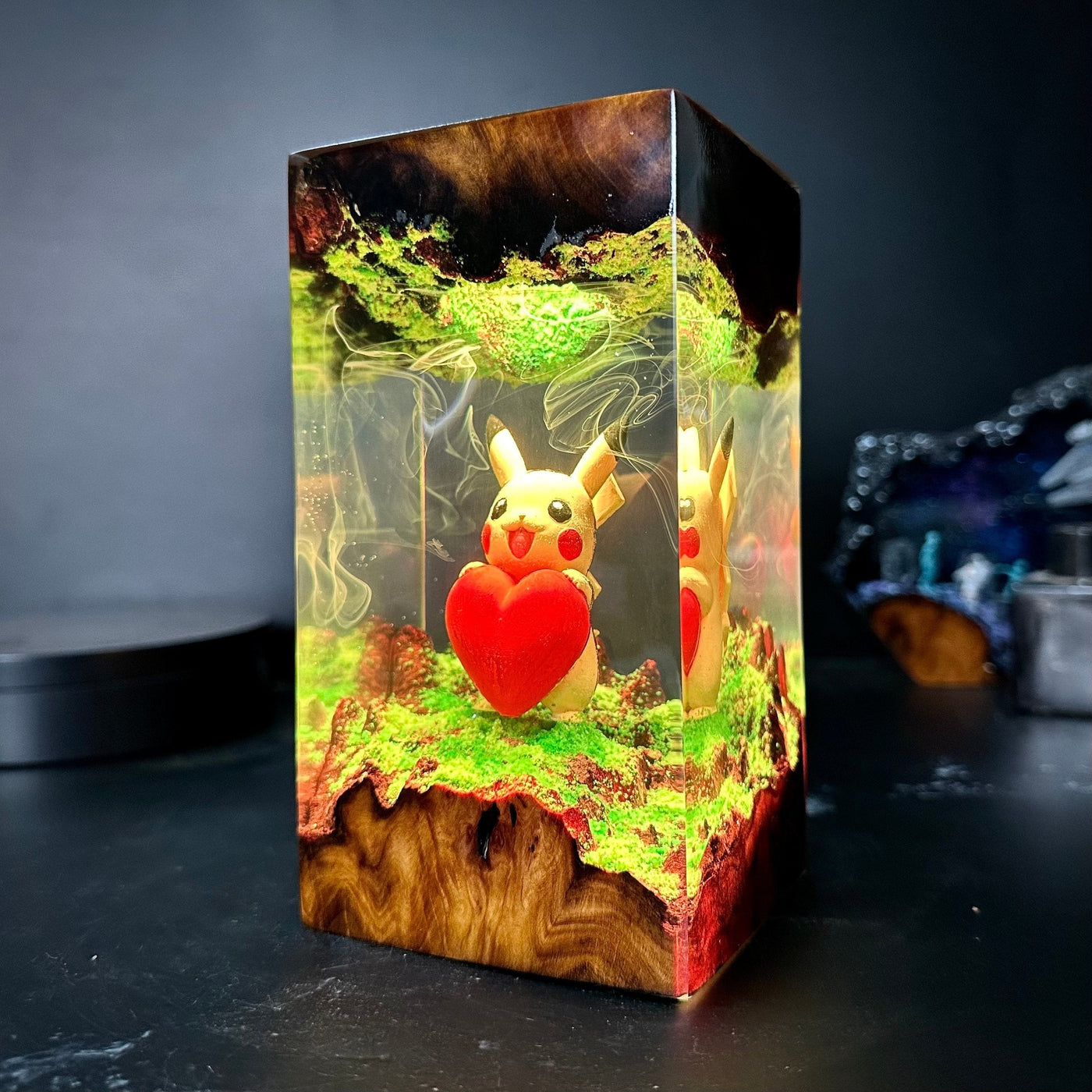 PIK.ACHU Resin Wood Lamp(AR)