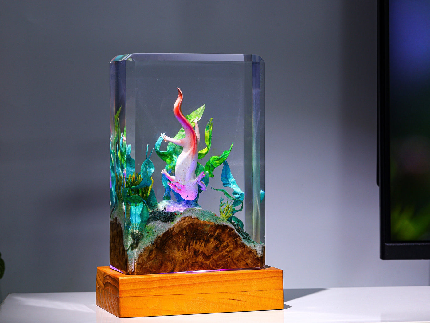 Axolotl Epoxy Resin Lamp