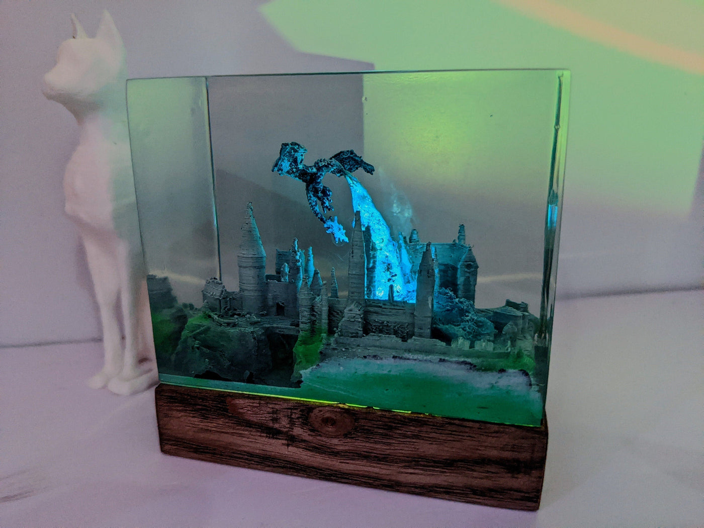 Fire Dragon in City Resin Lamp(MTR)