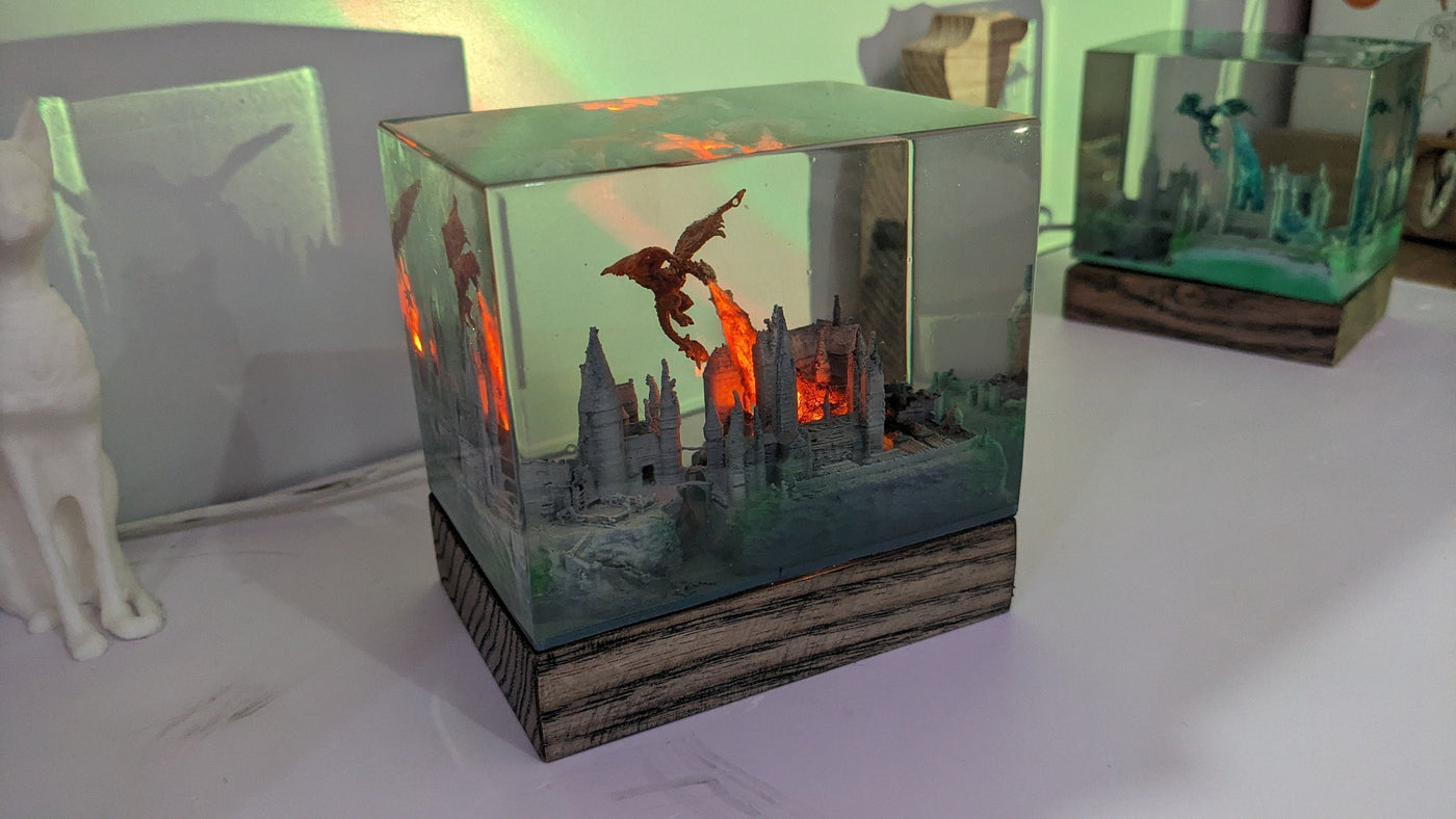 Fire Dragon in City Resin Lamp(MTR)