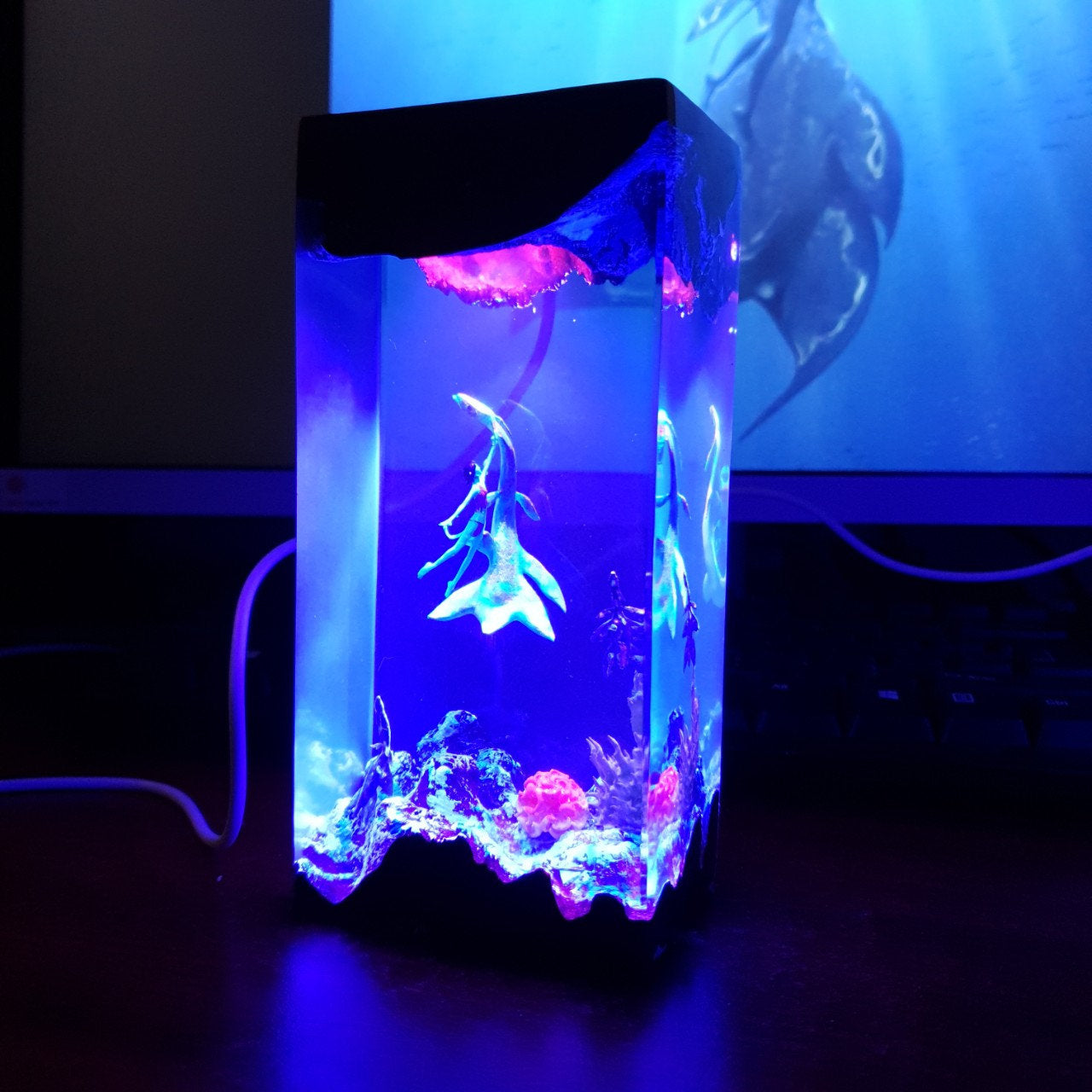 The Way of Water Resin Lamp(OR)