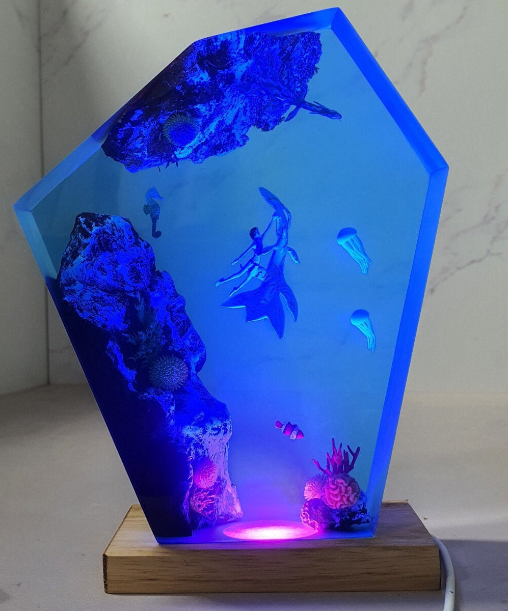 The Way of Water Resin Lamp(OR)