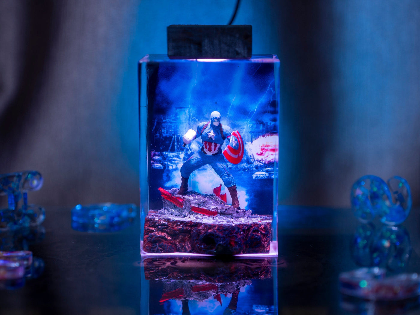 Captain America Resin Night Light(MD)