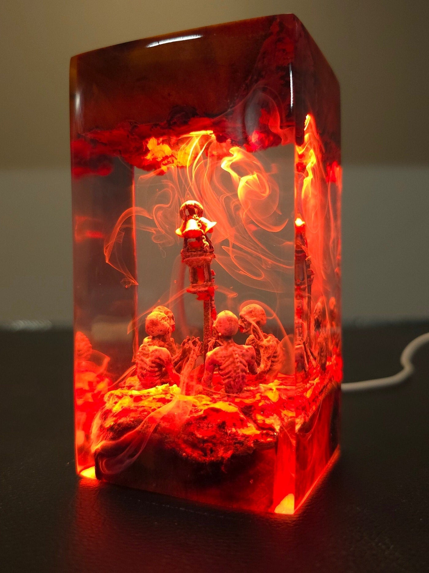 Bloodborne Messengers Checkpoint Figure Lamp
