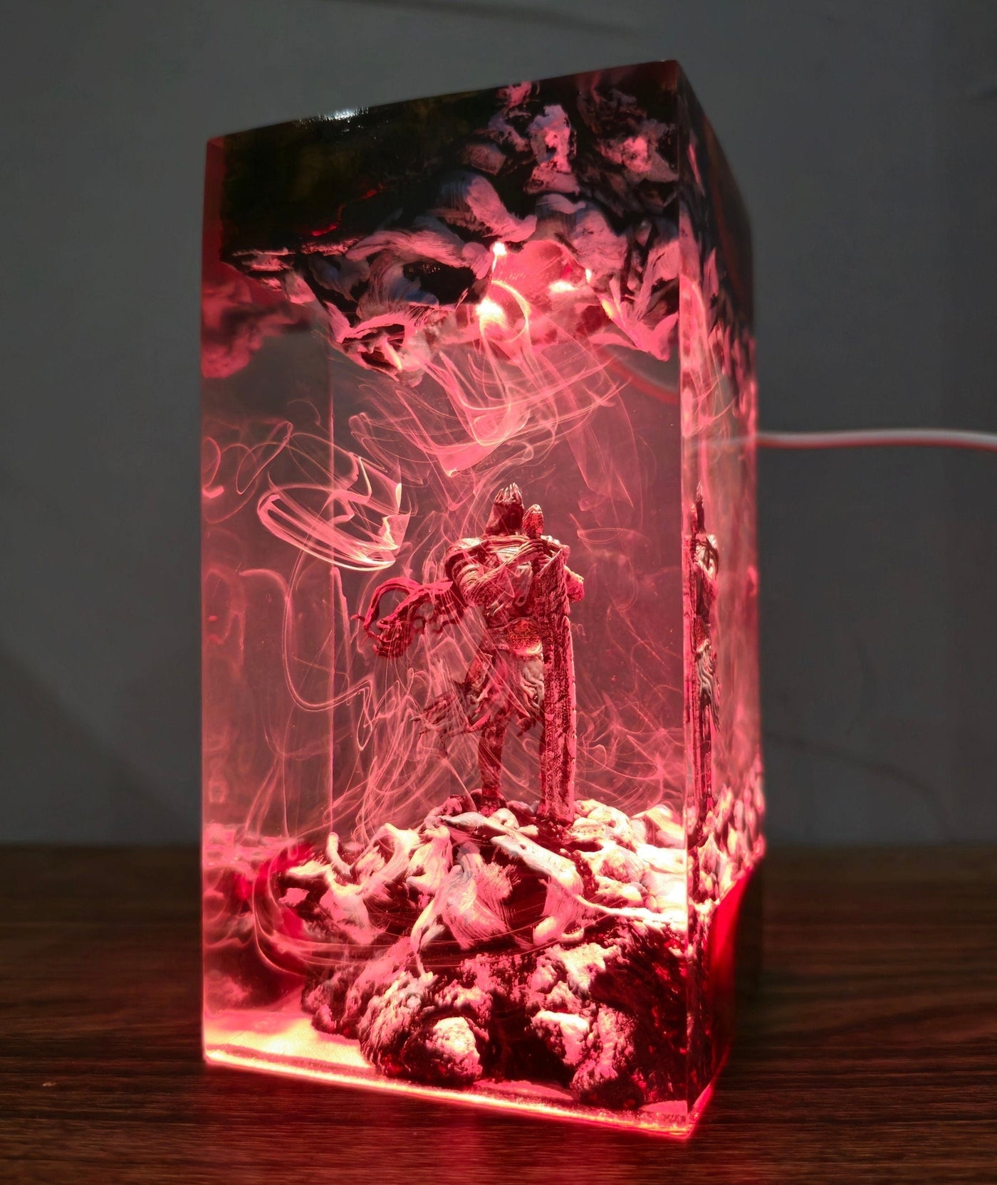 Yhorm the Giant Resin Lamp