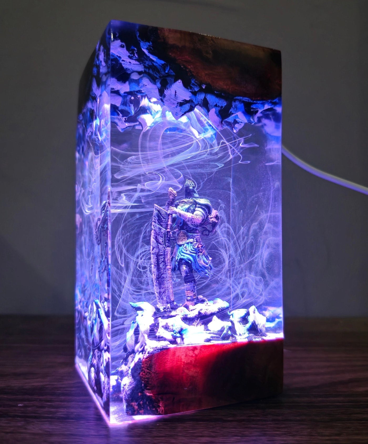 Yhorm the Giant Resin Lamp