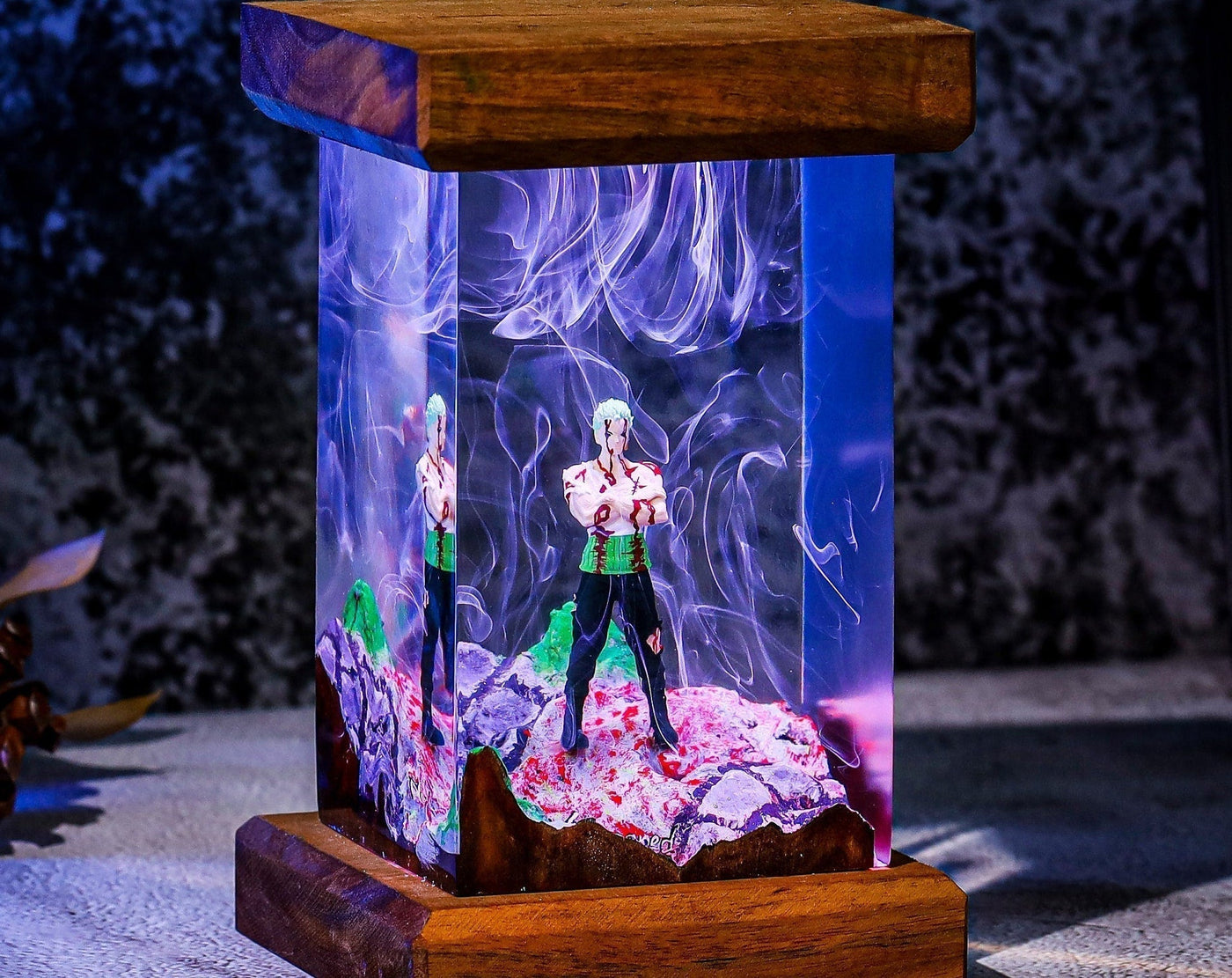 One Piece Rozo Epoxy Resin Lamp