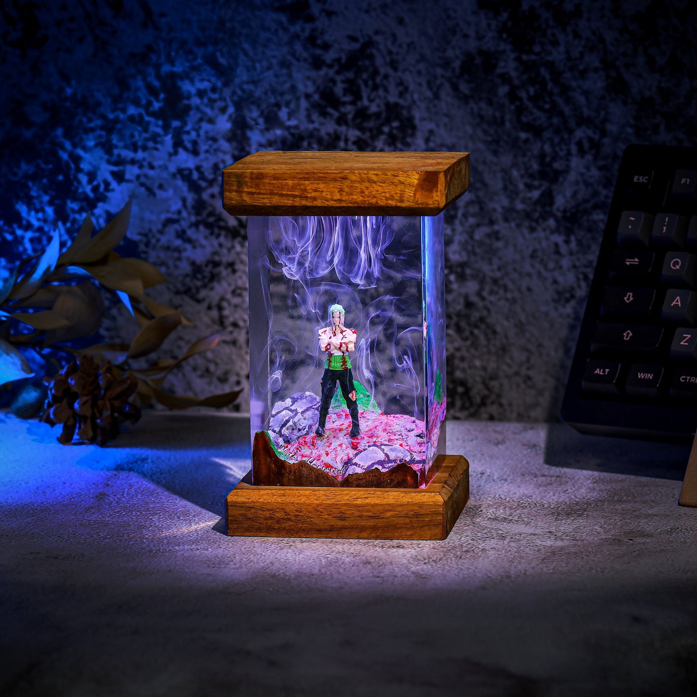 One Piece Rozo Epoxy Resin Lamp