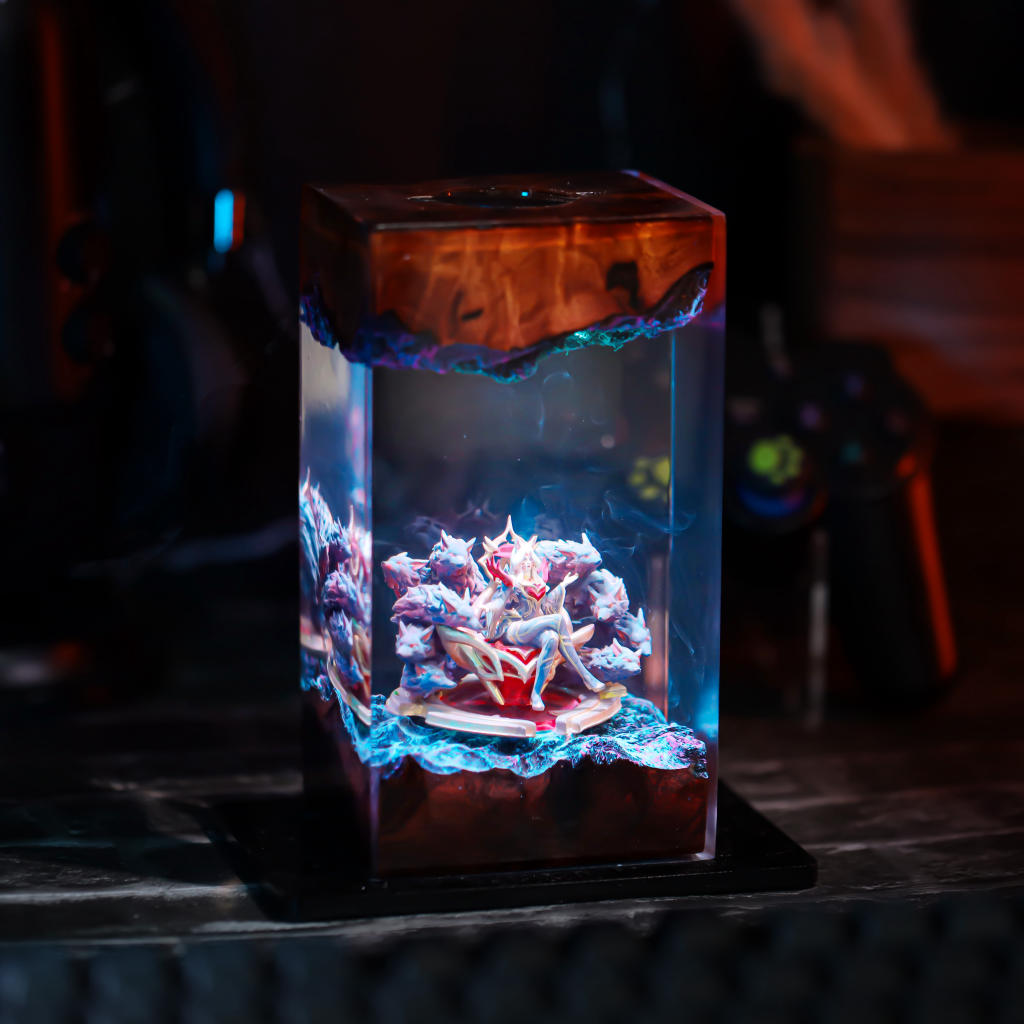 League of Legends Ahri Lamp Ver 2