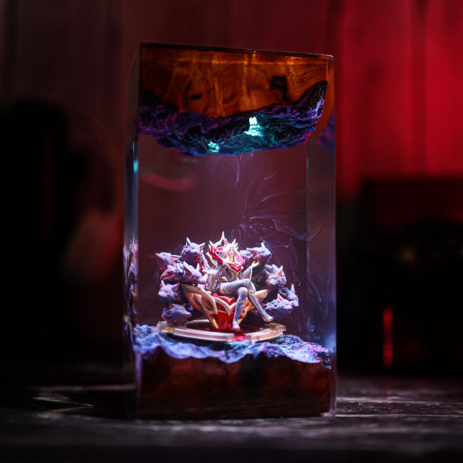 League of Legends Ahri Lamp Ver 2