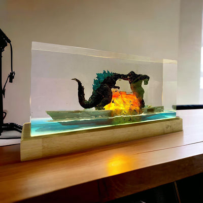 K.ong vs Go.zilla in Sea Resin Lamp